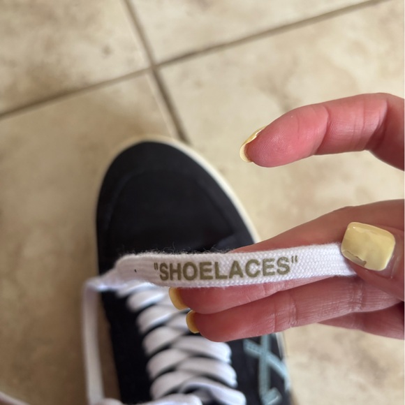 Off-White Men Sneakers - Picture 12 of 14